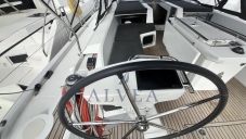 Beneteau Oceanis 51.1