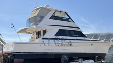 Riviera 48 Flybridge