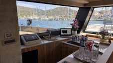 Moon Yacht 65 Fly
