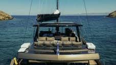 Moon Yacht 65 Fly